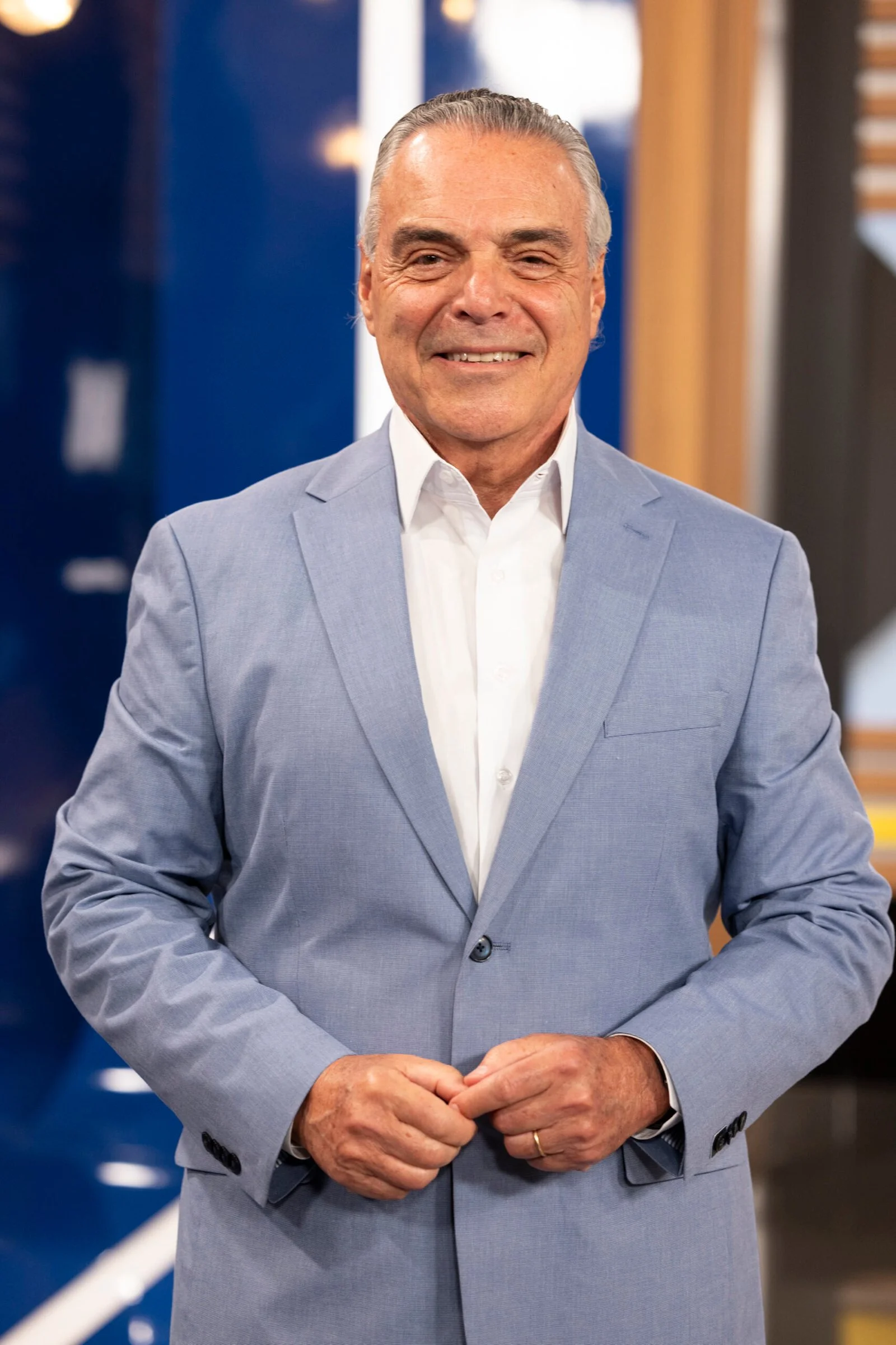 Dr. Antonio Sproesser